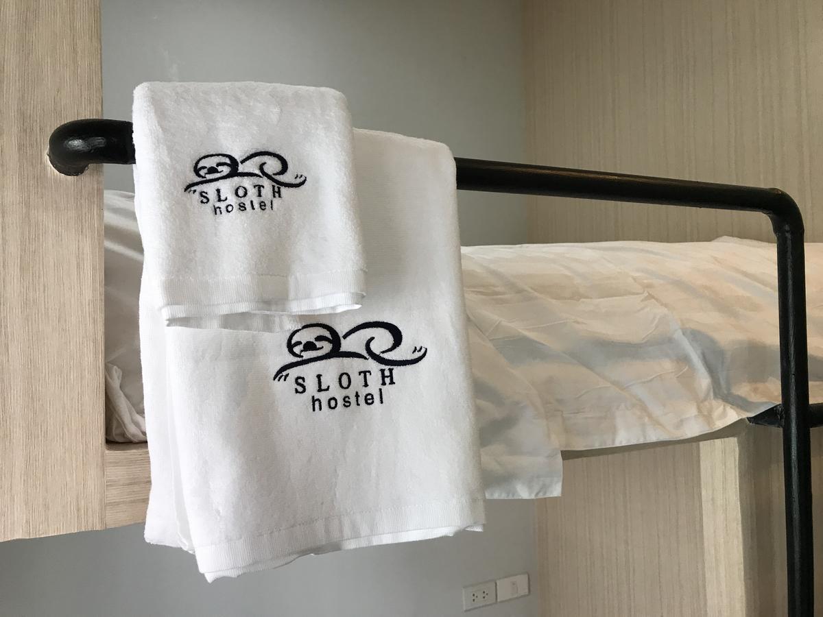 Sloth Hostel Khaosan Bangkok Esterno foto