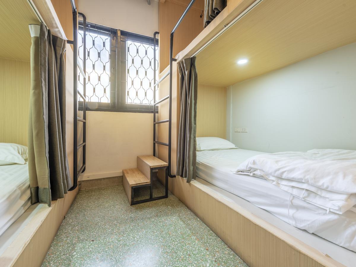 Sloth Hostel Khaosan Bangkok Esterno foto