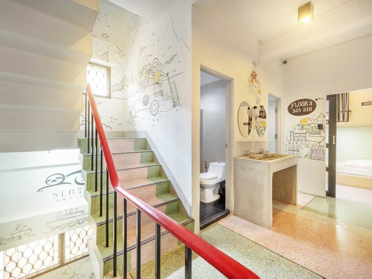 Sloth Hostel Khaosan Bangkok Esterno foto