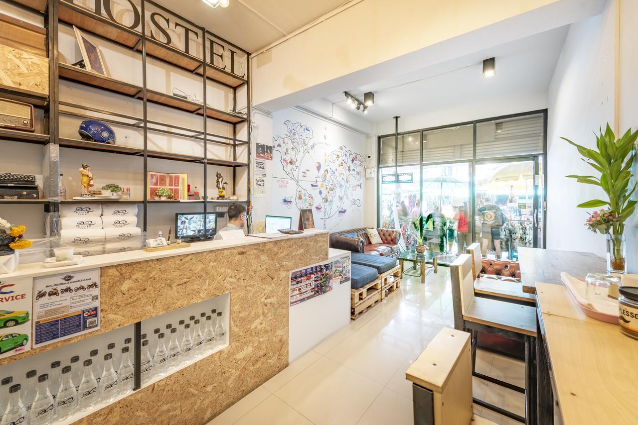 Sloth Hostel Khaosan Bangkok Esterno foto