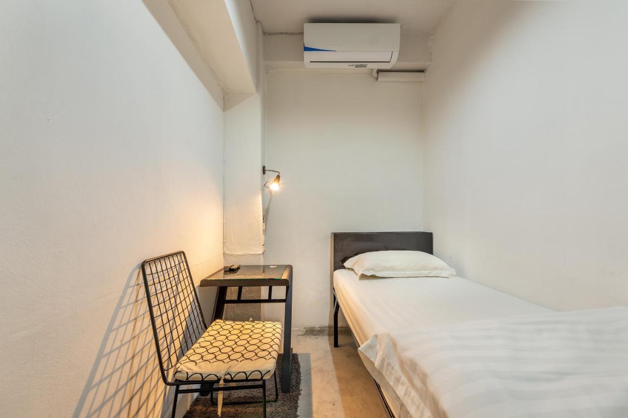 Sloth Hostel Khaosan Bangkok Esterno foto